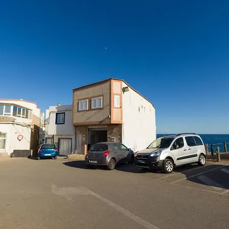 In Tufia With Oceanfront Terrace 別荘